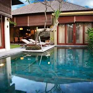  Villa Pradha Indonesien